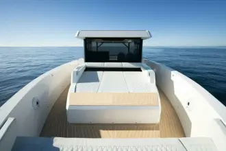 Thumbnail von De Antonio Yachts D50