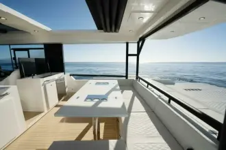 Thumbnail von De Antonio Yachts D50