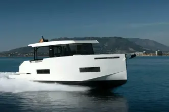 Thumbnail von De Antonio Yachts D50