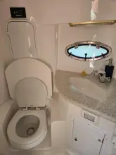 Thumbnail von Fountain 38 Express Cruiser