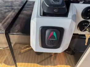 Thumbnail von De Antonio Yachts D42