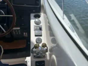 Thumbnail von Tiara Yachts 3500 Sovran