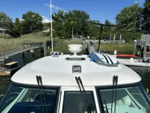 Thumbnail von Tiara Yachts 3500 Sovran