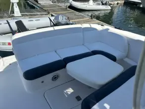 Thumbnail von Tiara Yachts 3500 Sovran
