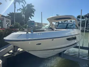 Sea Ray SLX 350