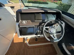 Thumbnail von Sea Ray SLX 350