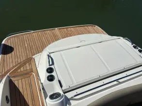 Thumbnail von Sea Ray SLX 350
