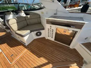 Thumbnail von Sea Ray SLX 350