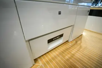 Thumbnail von De Antonio Yachts D36 Open