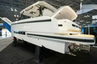 Thumbnail von De Antonio Yachts D36 Open