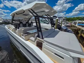 Thumbnail von De Antonio Yachts D32