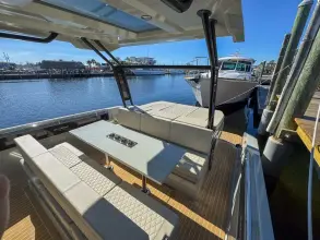 Thumbnail von De Antonio Yachts D32