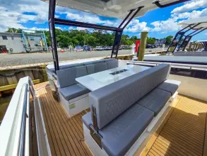 Thumbnail von De Antonio Yachts D32