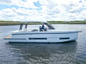 Thumbnail von De Antonio Yachts D32