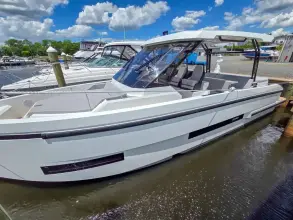 Thumbnail von De Antonio Yachts D32