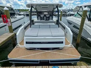 Thumbnail von De Antonio Yachts D32