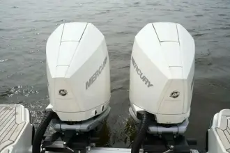 Thumbnail von Sea Ray SLX 310 Outboard