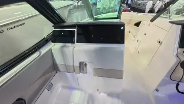 Thumbnail von Boston Whaler 280 Vantage