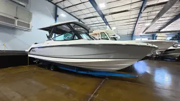 Thumbnail von Boston Whaler 280 Vantage