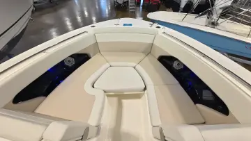 Thumbnail von Boston Whaler 280 Vantage