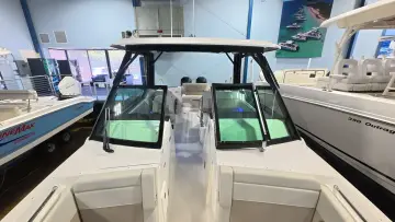 Thumbnail von Boston Whaler 280 Vantage