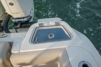 Thumbnail von Boston Whaler 350 Realm