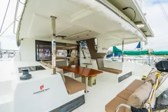 Thumbnail von Fountaine Pajot Lucia 40 Refaire