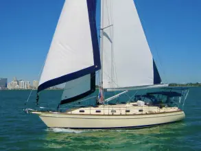 Island Packet 440 Second Wind