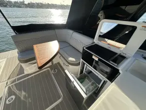Thumbnail von Sea Ray 370 Sundancer