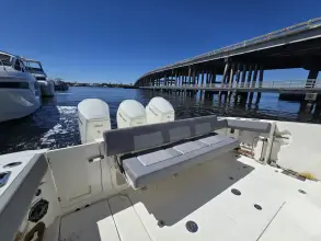 Thumbnail von Boston Whaler 420 Outrage