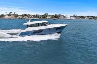 Tiara Yachts C49 Coupe Seeker