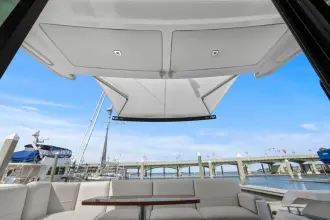 Thumbnail von Tiara Yachts C49 Coupe Seeker