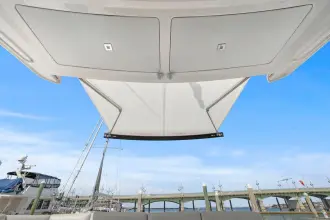 Thumbnail von Tiara Yachts C49 Coupe Seeker