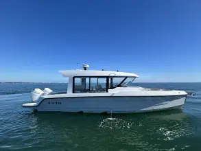 Thumbnail von Cruisers Yachts 38 VTR EC