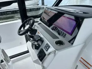 Thumbnail von Cruisers Yachts 38 VTR EC
