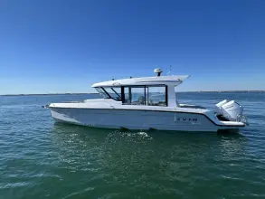 Thumbnail von Cruisers Yachts 38 VTR EC