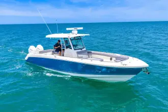 Thumbnail von Boston Whaler 330 Outrage