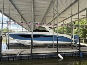Sea Ray SLX 400 Outboard