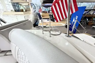 Thumbnail von Sea Ray Sundancer 320
