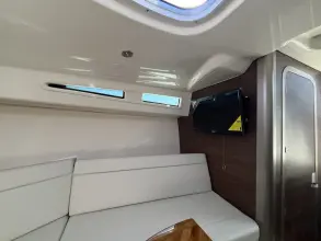 Thumbnail von Boston Whaler 325 Conquest