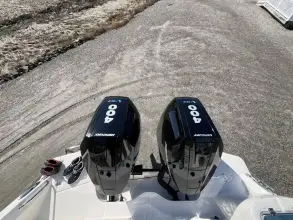 Thumbnail von Boston Whaler 325 Conquest