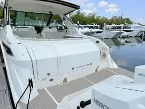 Thumbnail von Sea Ray 320 Sundancer Outboard
