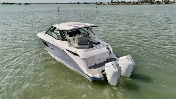 Thumbnail von Sea Ray 320 Sundancer Outboard