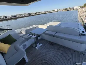 Thumbnail von Azimut S6