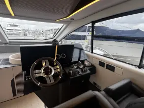 Thumbnail von Azimut S7 Sportfly
