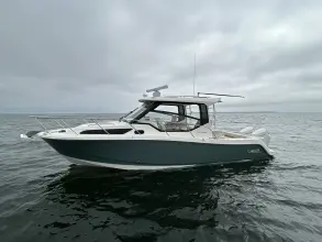 Thumbnail von Boston Whaler 325 Conquest