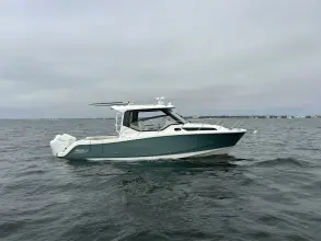 Thumbnail von Boston Whaler 325 Conquest