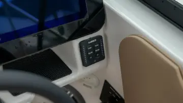 Thumbnail von Sea Ray SDX 230 Outboard