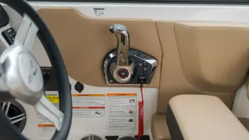 Thumbnail von Sea Ray SDX 230 Outboard