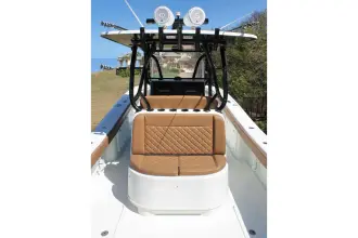 Thumbnail von Yellowfin 36 Offshore Hookers Wanted